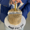 golden new year cake