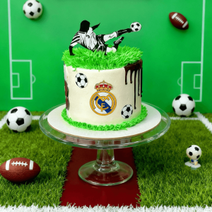 Real Madrid football club cake