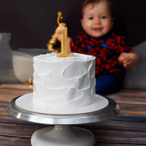 kids birthday smash cake